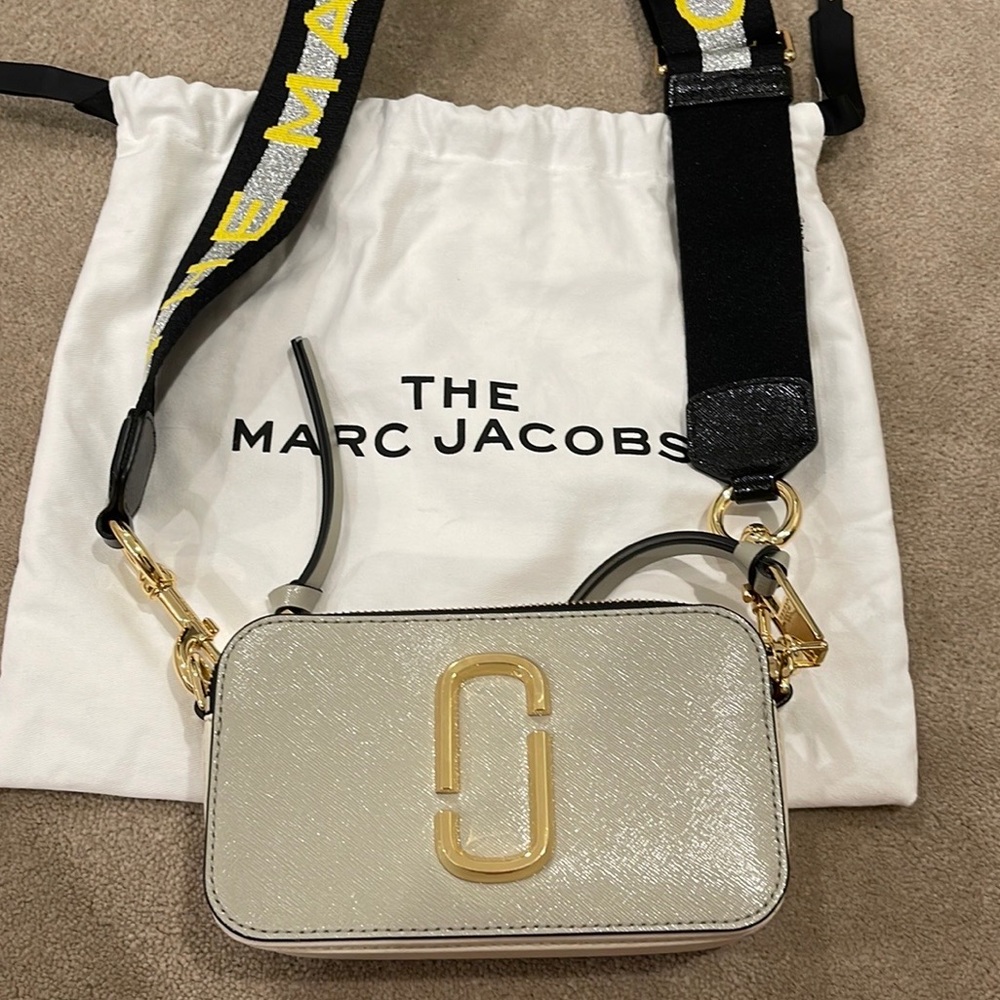 MARC JACOBS SNAPSHOT BAG